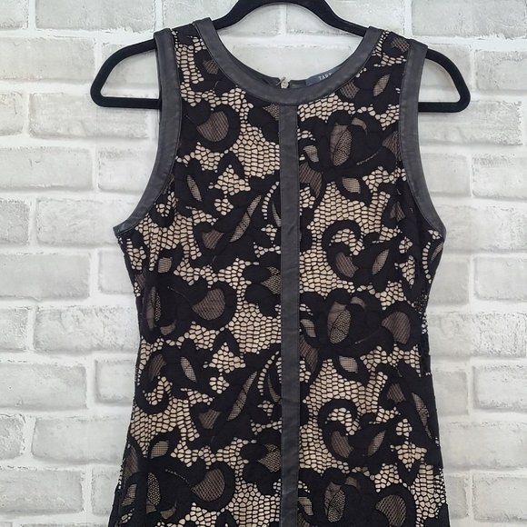 Tart Black Lace Overlay Floral Crew Neck Above Knee Sz Small Dress - Picture 2 of 7